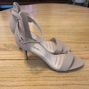 LuLu’s Heels